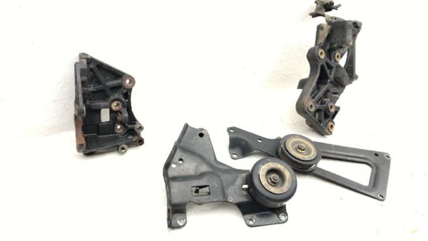 00-04 Xterra Belt Tensioner Ac Bracket Power Steering Bracket Hardware Oem 3.3L — photo 3