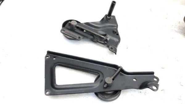 00-04 Xterra Belt Tensioner Ac Bracket Power Steering Bracket Hardware Oem 3.3L — photo 5