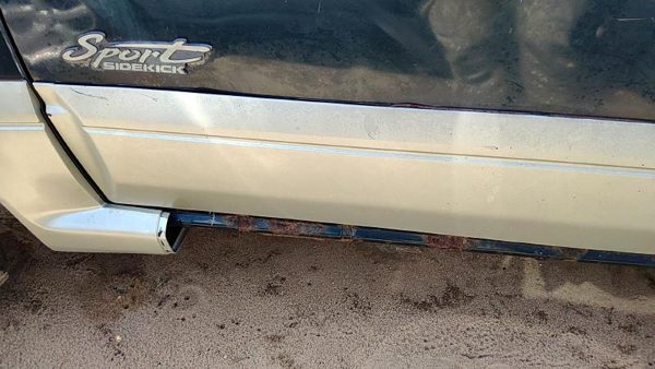 1996-1997 Suzuki Sidekick Driver Left Front Moulding From Door Oem Trim Strip — photo 5