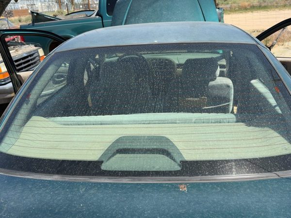 95-01 Chevy Lumina 4 Door Sedan Heated Back Glass Rear Window OEM 10165836 — photo 2