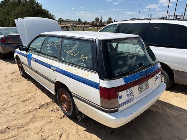 1994 Subaru Legacy — vehicle photo 4
