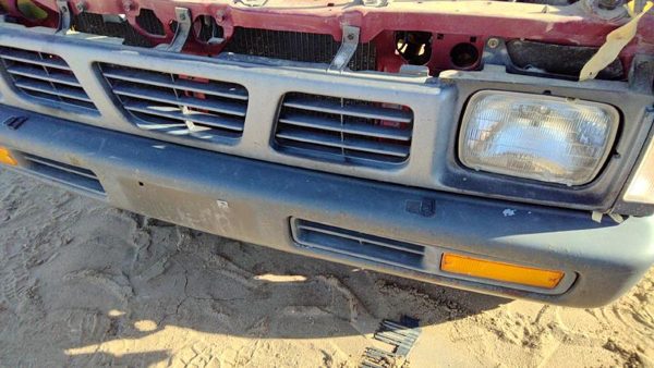 1993-1997 Nissan Hardbody Front Grille Assembly Oem Black 6231055G00 — photo 6