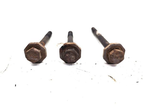 1991-1994 Chevy Caprice Set Of Bolts For Power Steering Gear Box Oem Hardware — photo 4