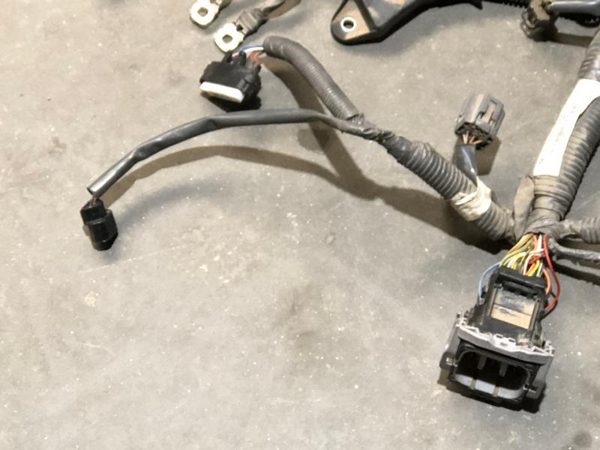 2013 Subaru Legacy Outback Wiring Harness For 2.5L Engine At Oem 24020-Ae-94A — photo 7