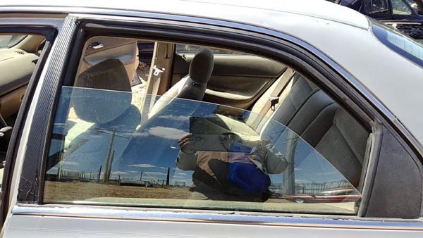 1994-1997 Honda Accord Driver Left Rear Side Window Door Glass Oem Back 4289476 — photo 1