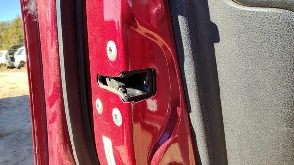 2008-2015 Nissan Rogue Driver Left Front Door Latch With Rods/cables Oem — photo 2