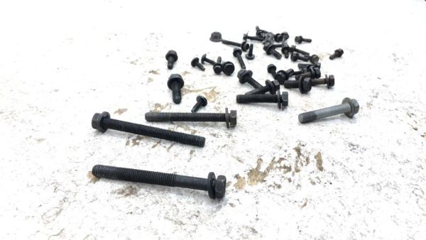 2005-2010 Chrysler 300 Set Of Bolts For Timing Cover Oem Factory Hardware 3.5L — photo 3