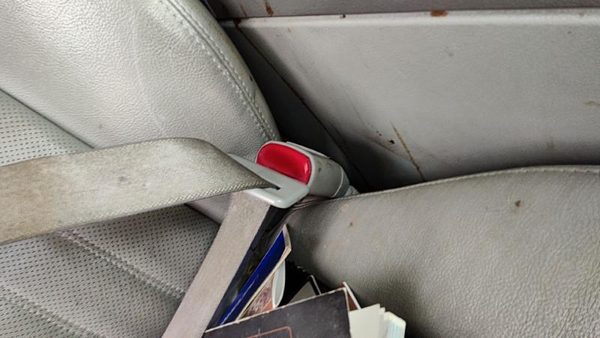 03-05 Lincoln Aviator Passenger Right Front Seat Belt Buckle Receiver Gray Bl — photo 5