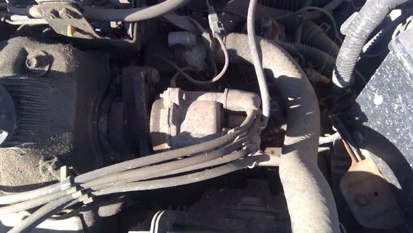 1992-1995 Suzuki Swift Distributor 1.3L Geo Metro Oem Ignition Unit 3310071C30 — photo 2