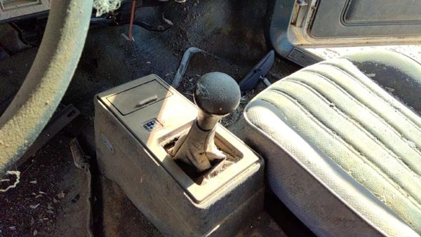1985 Pontiac Sunbird Floor Shifter Lever Shift Unit Manual Transmission 5 Speed — photo 3