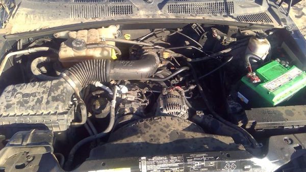 2004 Jeep Liberty — vehicle photo 2