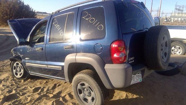 2004 Jeep Liberty — vehicle photo 5