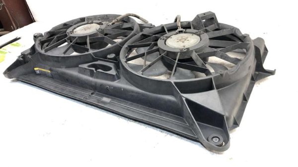 2007-2014 Gmc Yukon Electric Cooling Fan Assembly Oem With Motors 15895879 — photo 7