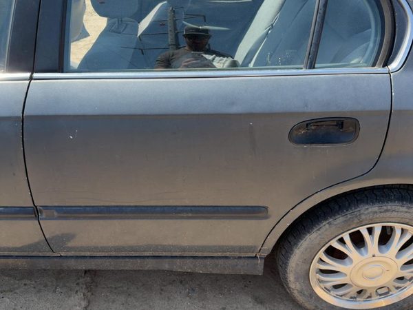 1997 Honda Civic Rear Door LH Blue B-73M — photo 3