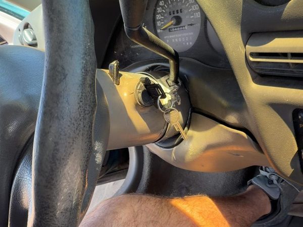 1995-2001 Chevy Lumina Steering Column Assembly OEM Shale 92B Automatic 26040439 — photo 4