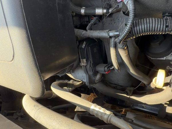 2012-2015 Chevy Equinox Throttle Body Valve Oem With Sensors 2.4L 12632101 — photo 3