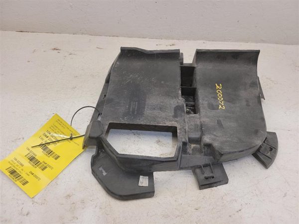 2016 Ram 1500 Grille RH Air Bracket Only — photo 1