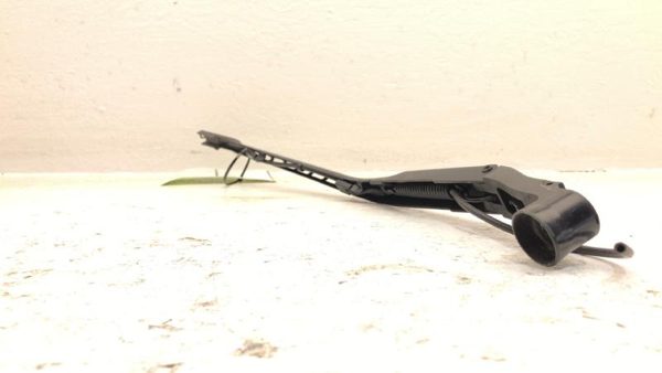 2011 Gmc Sierra 1500 Passenger Right Windshield Wiper Arm Oem Blade Lever — photo 9