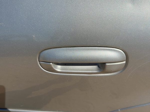 2005 Cadillac Deville Outside Door Handle LH Platinum 67U — photo 3
