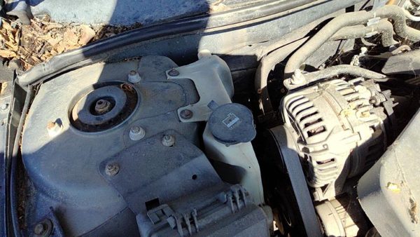 2007 Pontiac Grand Prix Coolant Recovery Bottle — photo 2