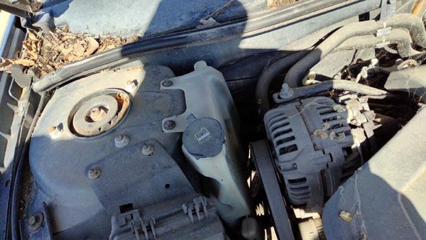 2007 Pontiac Grand Prix Coolant Recovery Bottle — photo 4