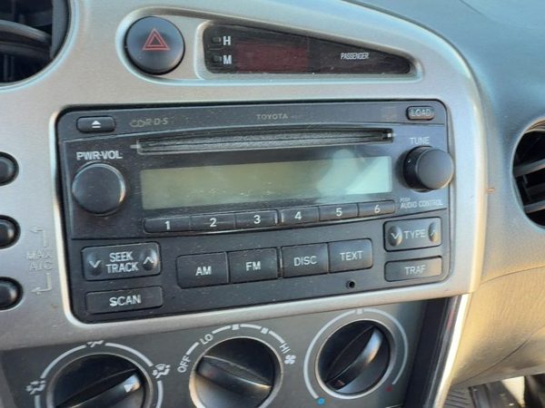 2004-2008 Toyota Matrix Xr Stock Radio Oem Factory Stereo Cd Player 8612002400 — photo 1