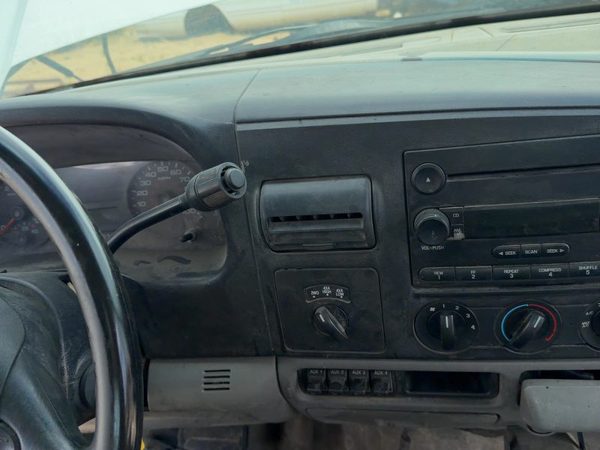 2005-2007 Ford F350 Trim Bezel Around Speedometer Oem Dash Surround Panel Gray — photo 5