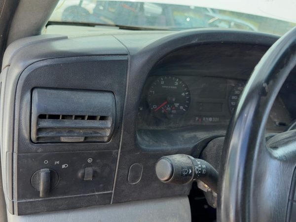 2005-2007 Ford F350 Trim Bezel Around Speedometer Oem Dash Surround Panel Gray — photo 9