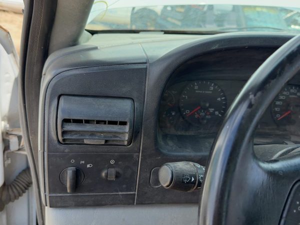2005-2007 Ford F350 Trim Bezel Around Speedometer Oem Dash Surround Panel Gray — photo 8
