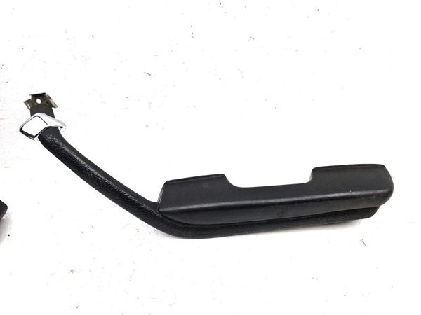 1980 Mercedes 450Sl Front Door Arm Rest Set Pair Oem 107 — photo 4
