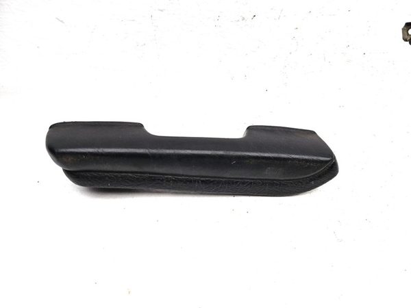 1980 Mercedes 450Sl Front Door Arm Rest Set Pair Oem 107 — photo 5
