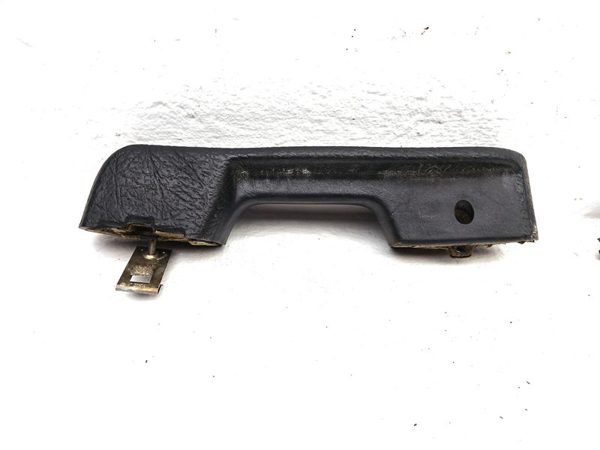 1980 Mercedes 450Sl Front Door Arm Rest Set Pair Oem 107 — photo 8