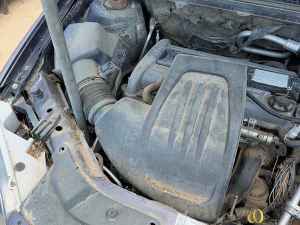 05-08 Cobalt Complete Air Intake Cleaner Filter Box Housing With Tube Oem 2.2L — photo 3