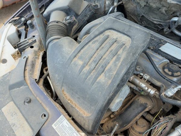 05-08 Cobalt Complete Air Intake Cleaner Filter Box Housing With Tube Oem 2.2L — photo 5