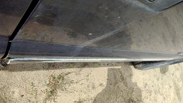 03-07 F350 Powerstroke Passenger Right Front Moulding From Door Trim Strip Blue — photo 4