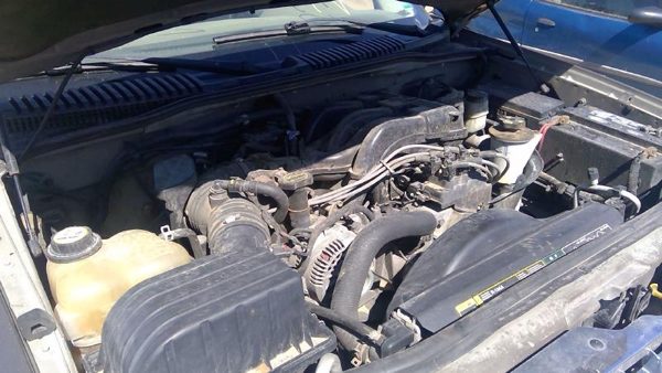 2005 Ford Explorer — vehicle photo 2