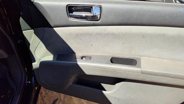 07-09 Nissan Sentra Passenger Right Front Door Trim Panel With Switches Black W — photo 5