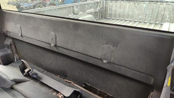 02 Sierra 2500 Hd Rear Trim Panel Behind Seat Below Back Glass Oem Graphite 12d — photo 1