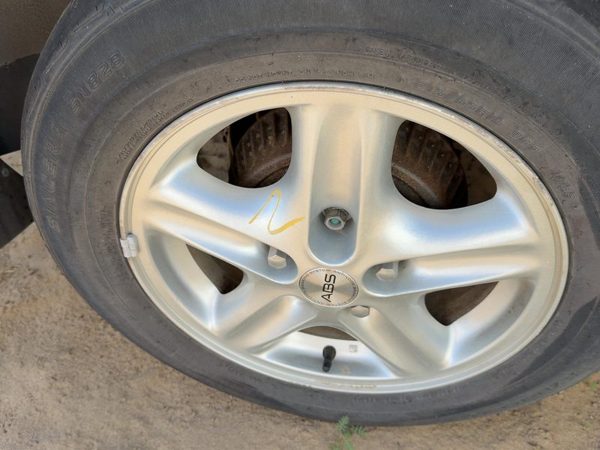 96-99 Bonneville 16" Aluminum Wheel Oem Factory 5 Spoke Rim #2 16X7 Straight — photo 4