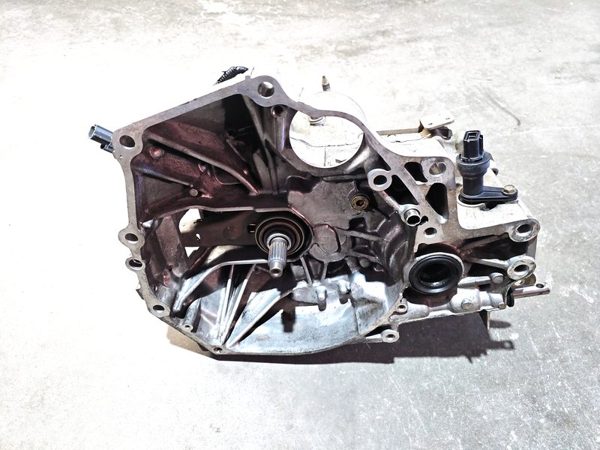 1996-2000 Civic Hx Coupe 5 Speed Manual Transmission 1.6L Vtec-E 4911996 — photo 2