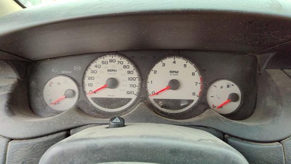 2003-2005 Dodge Neon Speedometer Cluster Instrument Gauges Panel Oem Dash — photo 1