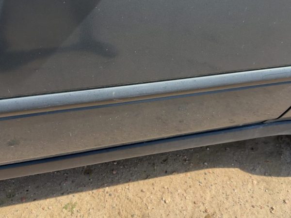 96-00 Civic Passenger Right Front Moulding From Door Oem Trim Strip Blue B-73M — photo 2