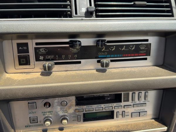 87-88 Nissan Maxima Temperature Control Module In Dash Heater Ac Head Unit Oem — photo 3