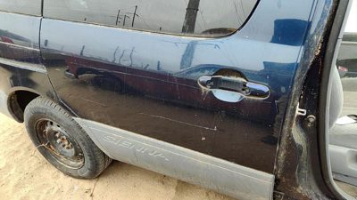 2001 Toyota Sienna Rear Door RH Blue 8Q0