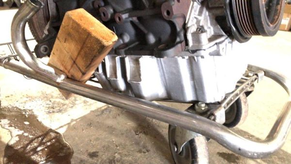 2005-2010 Vw Jetta Engine Oil Pan With Good Drain Plug Oem 1.9l Turbo Diesel — photo 2