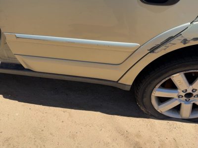 05-09 Legacy Outback Driver Left Rear Lower Moulding From Door Oem Gold 9J