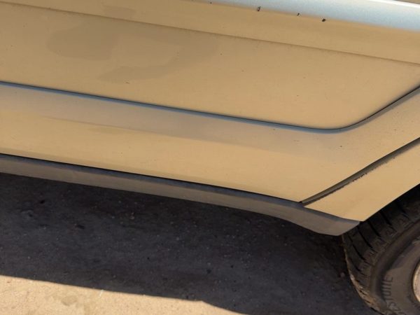 05-09 Legacy Outback Driver Left Rear Lower Moulding From Door Oem Gold 9J — photo 6
