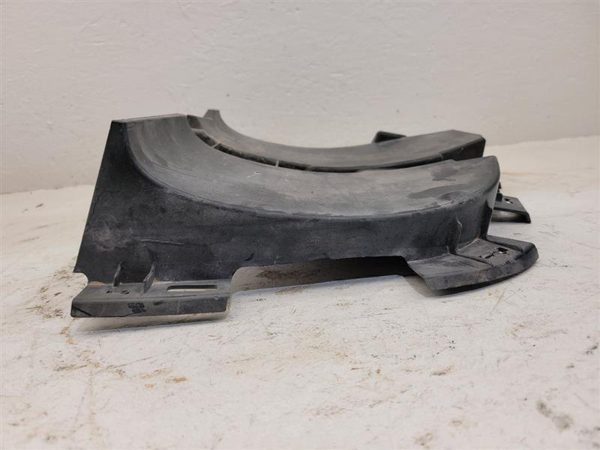 2016 Ram 1500 Grille LH Air Bracket Only — photo 9