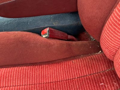 88-94 Chevy Silverado 1500 Driver Left Front Seat Belt Buckle Receiver Oem Red