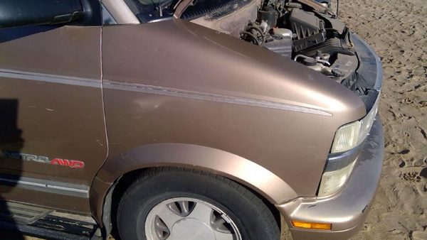 1995 Chevy Astro Fender RH Brown — photo 2